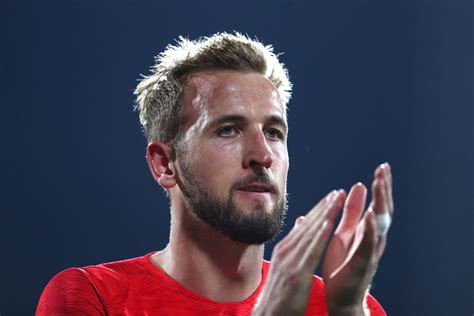 Tottenham striker Harry Kane sends message after England win, praises ...