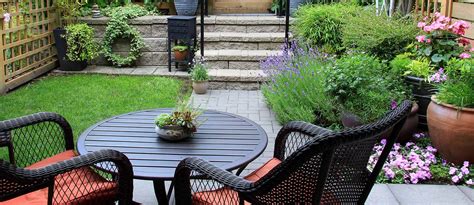 8 Small Backyard Ideas to Create the Perfect Garden Retreat - MyBayut