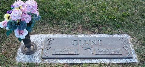 Guy D Glunt (1912-2001) - Find a Grave Memorial