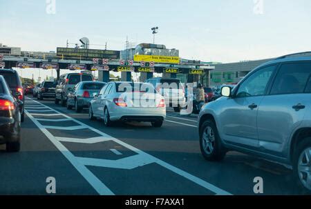 toll booth at the Whitestone bridge Stock Photo - Alamy