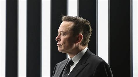 Elon Musk on his way to becoming the world's first trillionaire by 2024