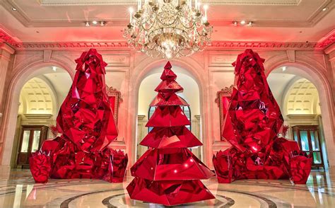 Hotel Christmas Decoration: How to make your property stand out during ...