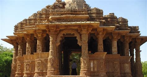 FAMOUS TEMPLES IN GUJARAT , INDIA | HISTORY OF INDIA