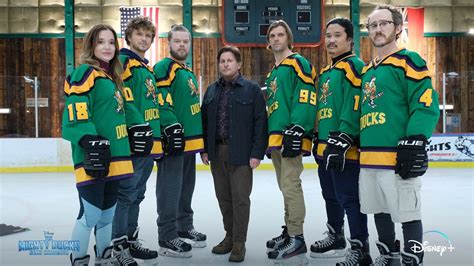 Some of the Original "The Mighty Ducks" Cast Will Return in a Future ...