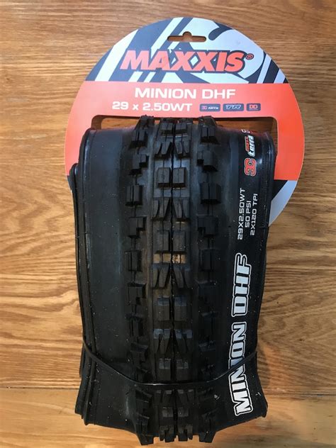 2019 Maxxis Minion DHF 29 x 2.50 WT Double Down Max Terra For Sale