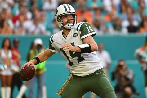 Ryan Fitzpatrick is the Jets’ starting QB again - SBNation.com