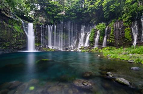 A lovely view of Shiraito Falls in Shizuoka Prefecture, Japan | Natural wonders, Waterfall ...