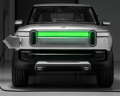 Look Inside Rivian's R1T, the All-Electric, Amazon-Backed Pickup Truck Poised to Revolutionize ...