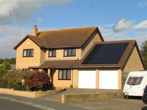 Black Solar Panels - Change The Look and the Performance of Your Solar