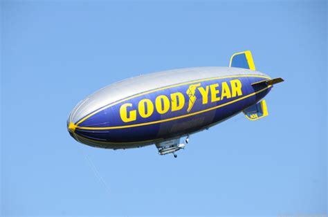 Making Goodyear's next-gen blimp (pictures) - CNET