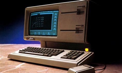 1983 Apple Computer Expected To Sell For $40,000 | Botswana Youth Magazine