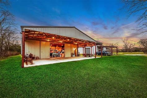 No Boring Barns, These 9 Texas Barndominiums Offer Stylish Digs