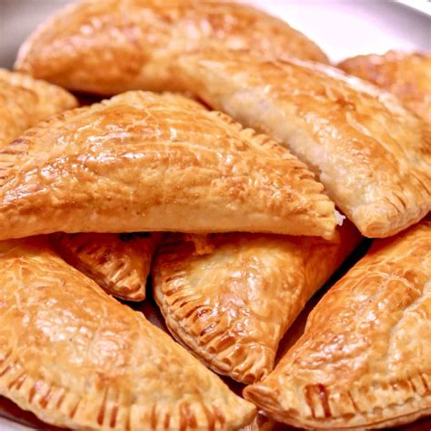 Ham And Cheese Puff Pastry Pockets- The Bossy Kitchen