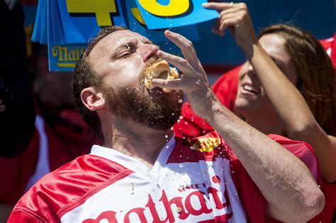 Joey Chestnut’s eating records are as gross as they are impressive - SBNation.com