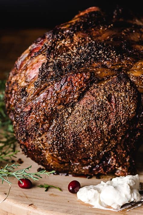 Easy Prime Rib Roast with Horseradish Cream - NeighborFood