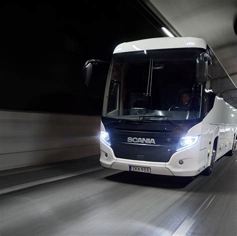 Buses and coaches | Scania Group