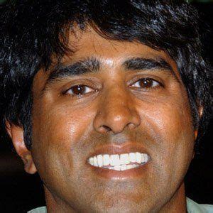 Jay Chandrasekhar - Age, Family, Bio | Famous Birthdays