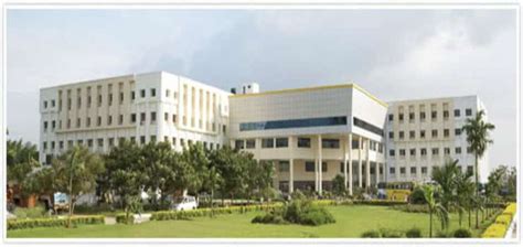 SRM Medical College Chennai 2020-21: Admission, Fees,Seat Cutoff etc.