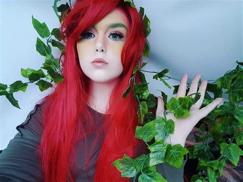 Poison... Poison Ivy | Cosplay Amino