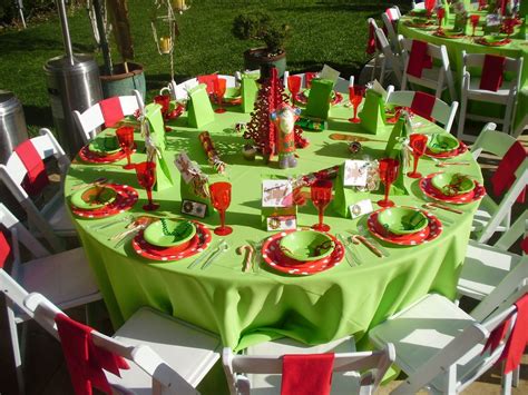 20 Christmas Party Decorations Ideas for This Year | Christmas party ...