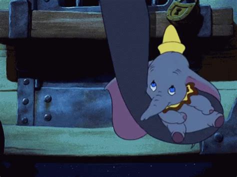 Dumbo Disney GIF - Dumbo Disney - Découvrir et partager des GIF