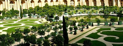 22 Of The Best Parks And Gardens You Must Visit In Paris