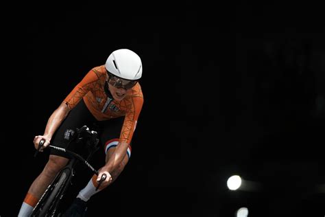 Dutch rider Annemiek van Vleuten breezes through in time trial | The Standard