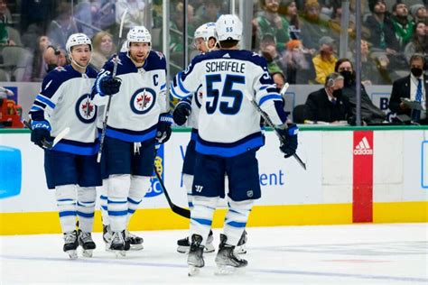 Winnipeg Jets offseason review: Despite all that trade talk, familiar ...