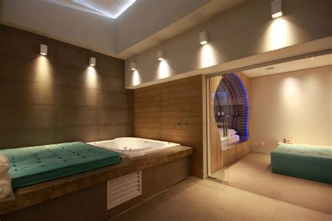 26 Futuristic Bedroom Designs - Decoholic