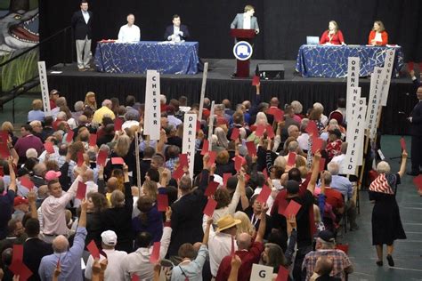 South Carolina Republicans Hear Pitches From 2024 Candidates, Reelect ...