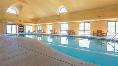 Indoor Pools Hotel Pigeon Forge | Music Road Resort