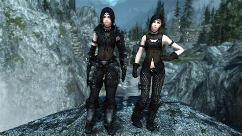 25 Best Female Armor Mods for Skyrim: The Ultimate List – FandomSpot ...