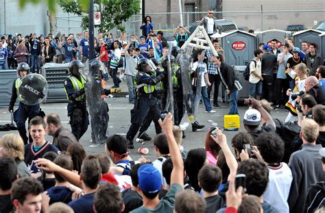 Bill Tieleman: Vancouver Canucks game rioters "stupid and contagious" but rot starts at the top ...