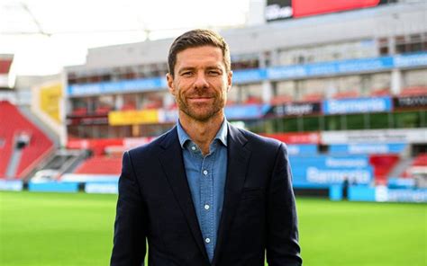 Xabi Alonso extends Bayer Leverkusen contract until 2026 - Football España