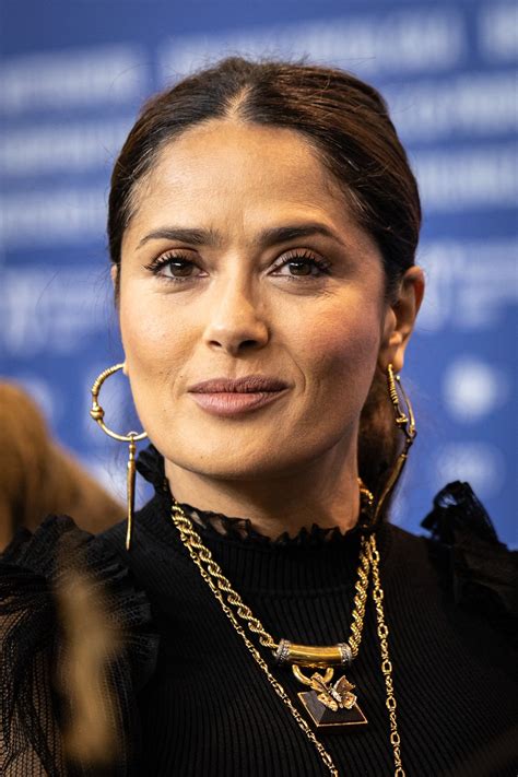 Salma Hayek - Idade, Aniversário, Bio, Fatos & Mais - Aniversários ...