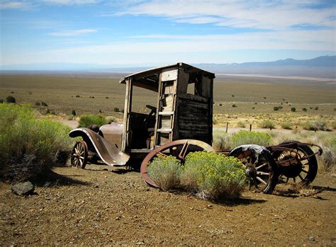 11 Stunning Images Of Nevada's Ghost Towns