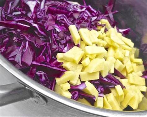 Red Cabbage Soup Recipe | SideChef