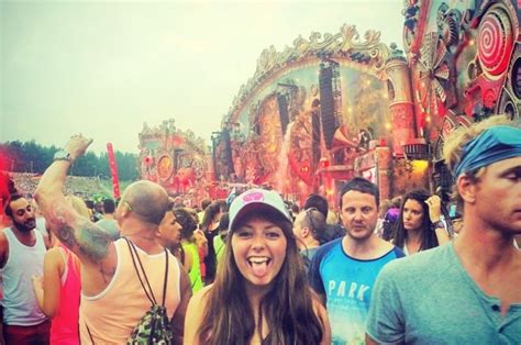 8 Reasons Why I love Tomorrowland Festival ⋆ That Festival Blogger