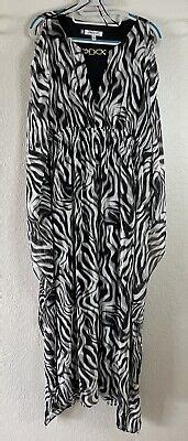 Jennifer Lopez XL Black White Tiger Zebra Striped Fitted Caftan Maxi Dramatic | eBay