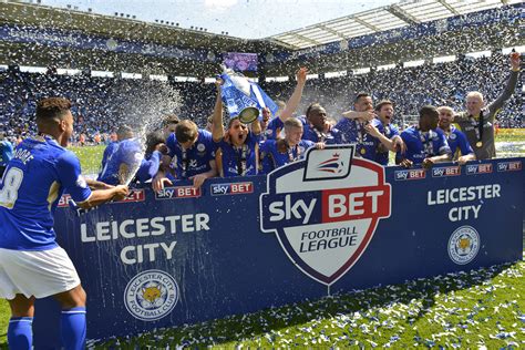 Leicester City FC Championship Trophy Presentation | Paul Carroll Photography