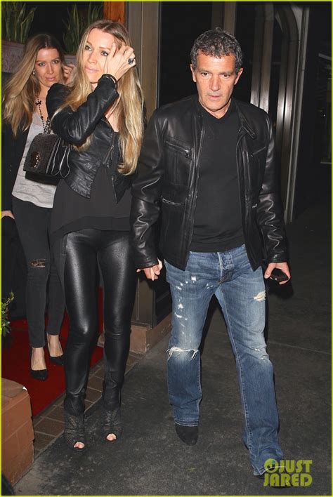 Antonio Banderas & Girlfriend Nicole Kimpel Make It a Date Night: Photo ...