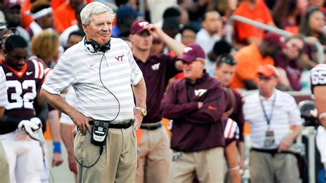 Virginia Tech Hokies coach Frank Beamer undergoes throat surgery ...