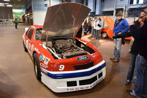 Vintage NASCAR Winston Cup Champion Bill Elliott | Nascar race cars, Ford racing, Vintage race car