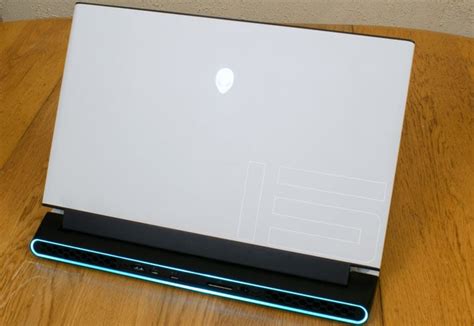 Alienware m15 R4 Review: A GeForce RTX 30 Series Invasion | HotHardware