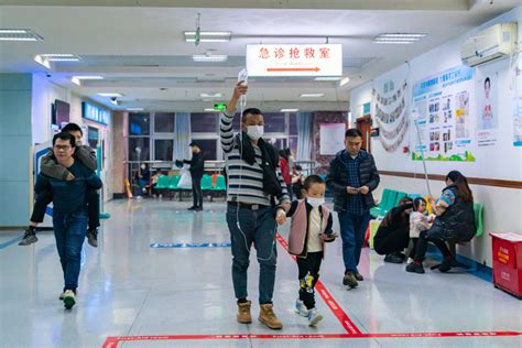 China's Winter Wave of Pediatric Pneumonia Signals Danger and Death ...