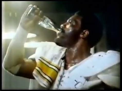 Coca-Cola Commercial ('Mean' Joe Greene, 1979) - YouTube