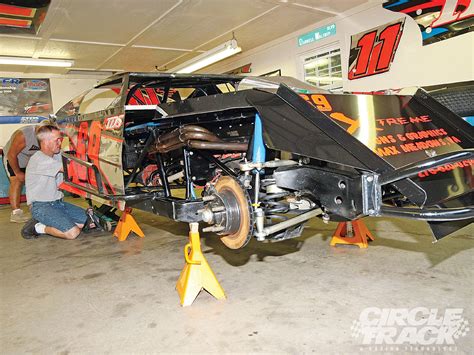 Dirt Modified Chassis - How To Nail Your Dirt Mod Suspension Setup - Circle Track Magazine