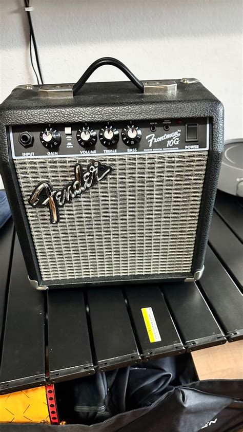 Fender Frontman 10G, Audio, Soundbars, Speakers & Amplifiers on Carousell