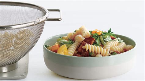 Heirloom Tomato Herb Pasta Salad Recipe | Epicurious