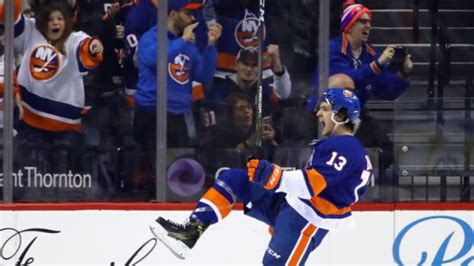 Islanders Mathew Barzal Wins It In OT (Highlights)